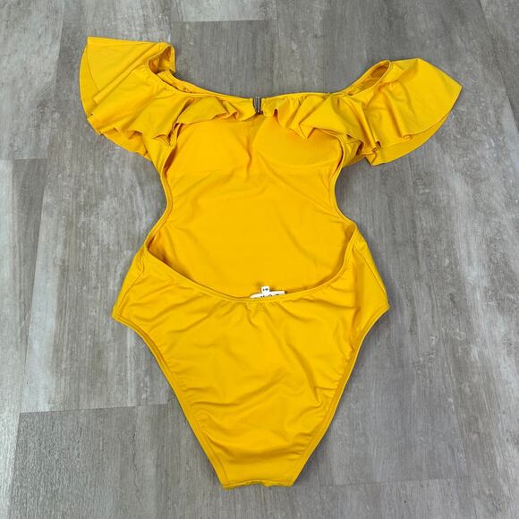 Buru off the shoulder ruffle swimsuit Size XS/S - Picture 3 of 5